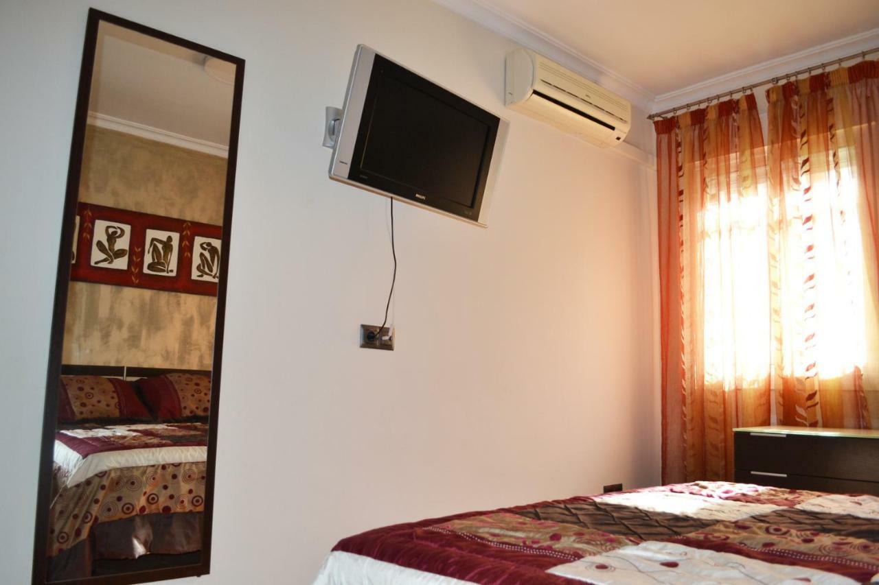 Apartamento Acogedor, Excelente Ubicacion, 10 Min Centro Apartment Seville Exterior photo